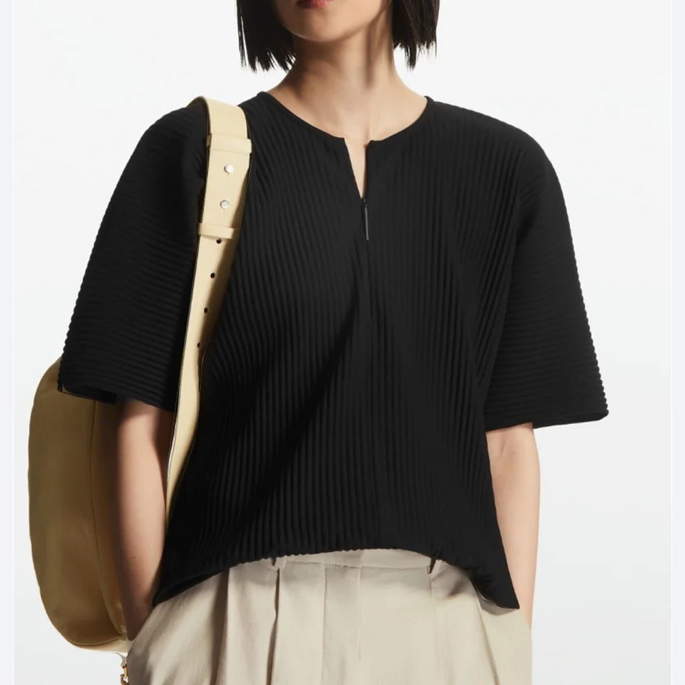COS Pleated Half Zip Shirt - S